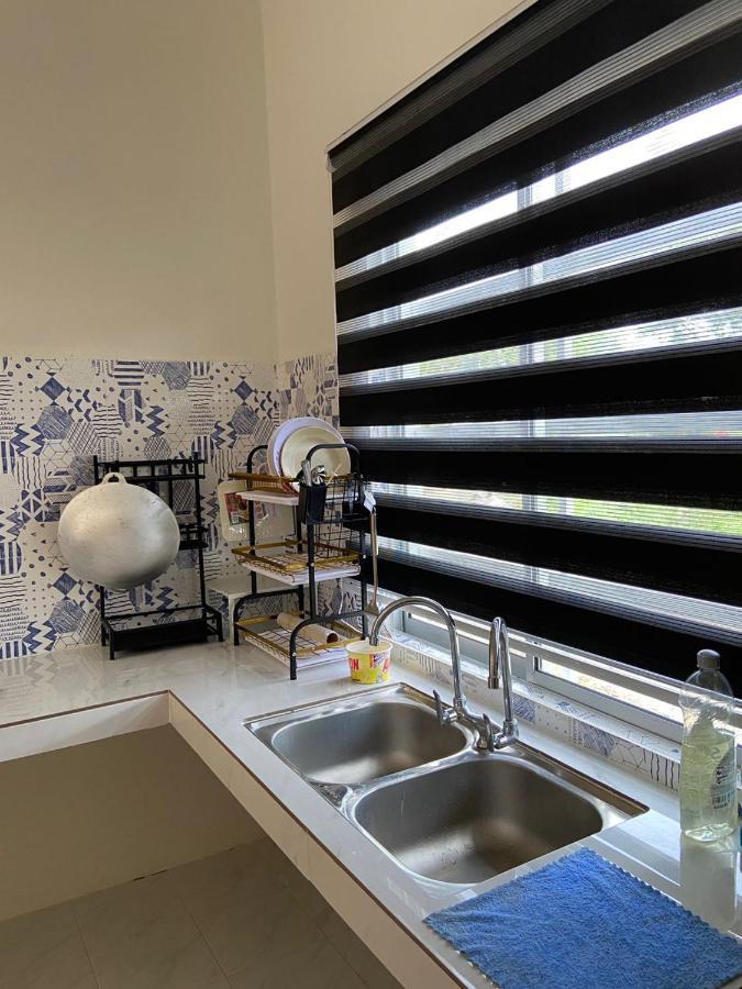 Inap Desa Homestay Batu Buruk Куала Теренгану Екстериор снимка